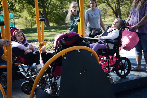 Section Image - Family Fun - Art and HistorySection Image - Family Fun -Parks.jpg