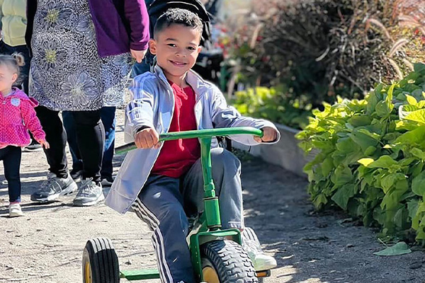 Section Image - Family Fun - Donnellson